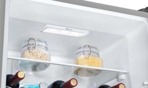 Gorenje N 619EAXL4 Kühl-Gefrier-Kombination/ LED Display/ 186 cm/ 300 l/ NoFrostPLus/ Gemüsefach mit Feuchteregler/ FastFreeze/ edelstahl – Bild 7